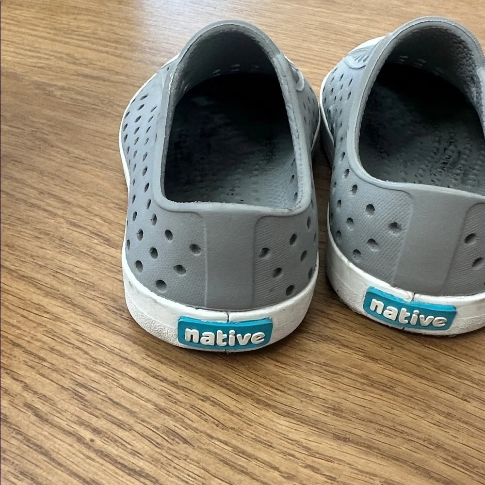 Native Kids Gray Slip-On Shoes C5